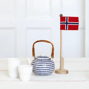 Bordflagstang med norsk flag
